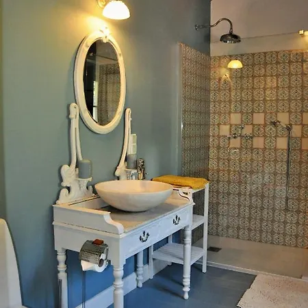 Sleeping Beauty Boutique In Bed & Breakfast